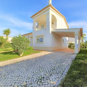 Exclusive Oasis Parque Villa Portimão